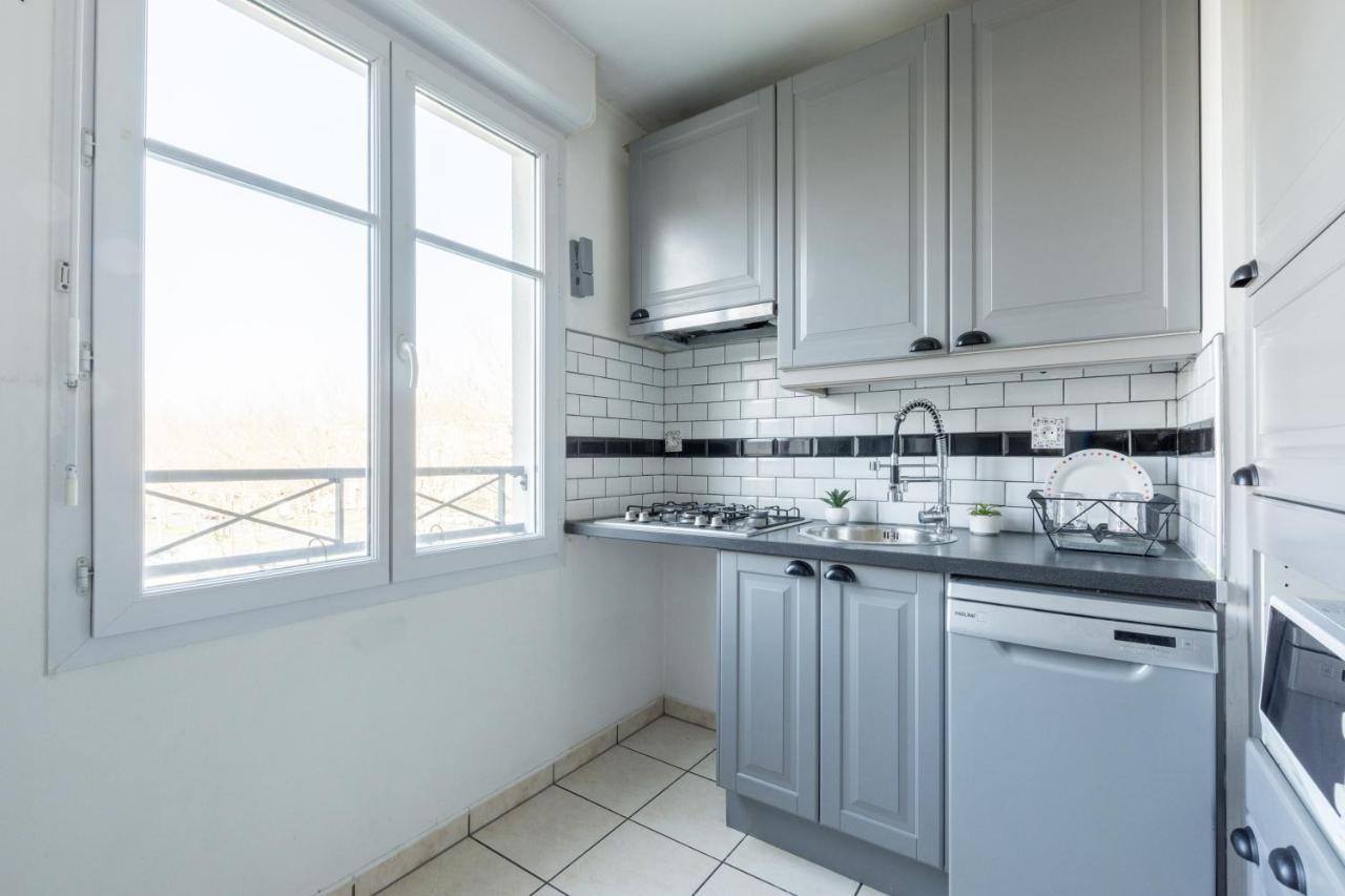 Family Travel Paris Apartment Bussy-Saint-Georges Exterior photo