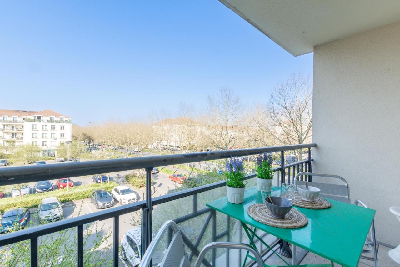 Family Travel Paris Apartment Bussy-Saint-Georges Exterior photo